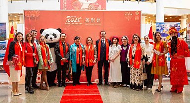 Çin Yeni Yılı İzmir'de kültürel şölenle kutlandı