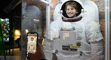 Çocuklar yarıyıl tatilinde Gökmen Uzay Havacılık Merkezi'ne koştu