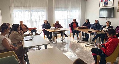 Çukurova'da kadınlara Aile İçi İletişim semineri