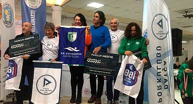 Datça'da 19. Açık Kış Yüzme Maratonu'nda dereceye girenler ödüllendirildi