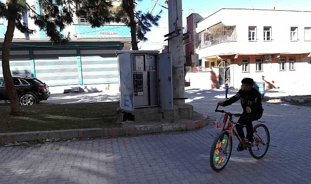 DEDAŞ'ın açık bırakılan trafoları ölüm tehlikesi saçıyor