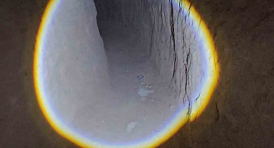 Defineci, samanlarla gizlediği 36 metrelik tünelde yakalandı