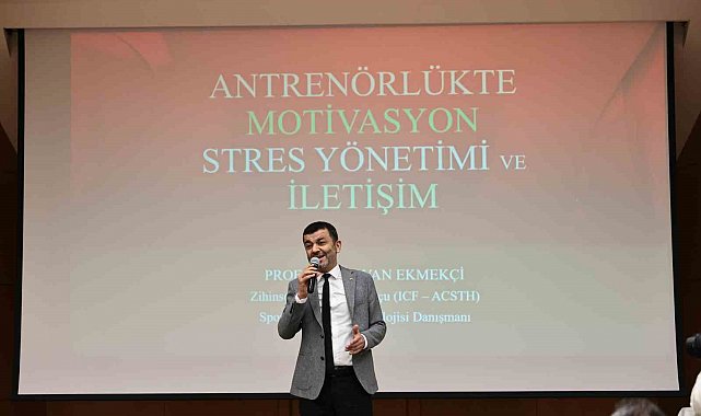 Denizli Büyükşehir sporda performans ve motivasyon eğitimi verdi