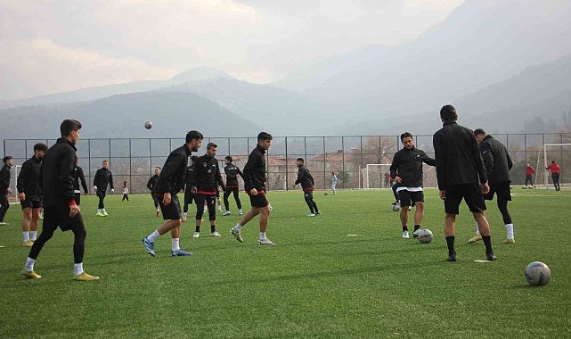 Denizli İdmanyurdu, kritik maçta Sandıklı ile karşılaşacak