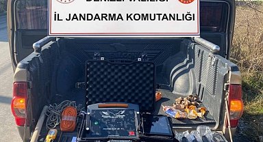 Denizli'de 4 defineci jandarma tarafından suçüstü yakalandı