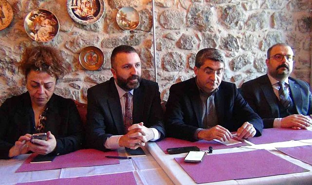 DEVA Partisi Milletvekili Ekmen, "Bir devletin, bir terör örgütüyle görüşmeler yoluyla onu silahsızlaştırmasını meşru buluyoruz"