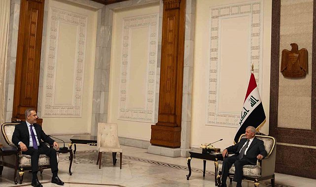 Dışişleri Bakanı Fidan, Irak Cumhurbaşkanı Reşid ile bir araya geldi