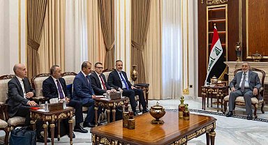 Dışişleri Bakanı Fidan, Irak Temsilciler Meclisi Başkanı Meşhedani ile görüştü