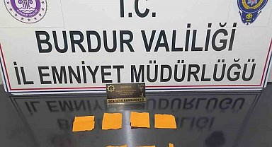 Durdurulan araçta uyuşturucu çıktı, 3 kişi tutuklandı