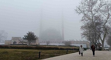 Edirne'de sis etkili oldu, görüş mesafesi düştü
