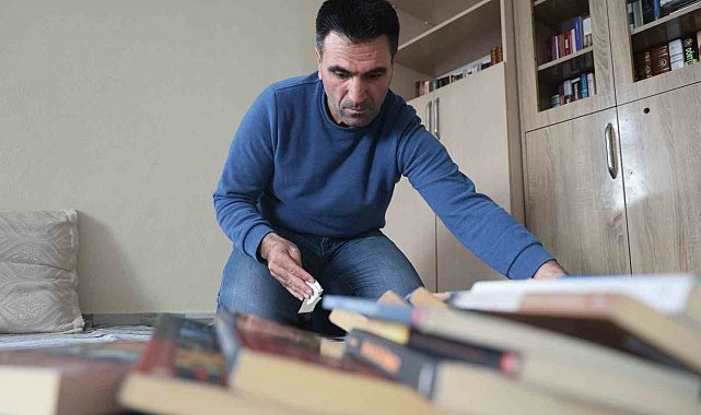Eğitim hayalini okuduğu kitaplarla gerçekleştirerek 600 kitaplık kütüphane oluşturdu