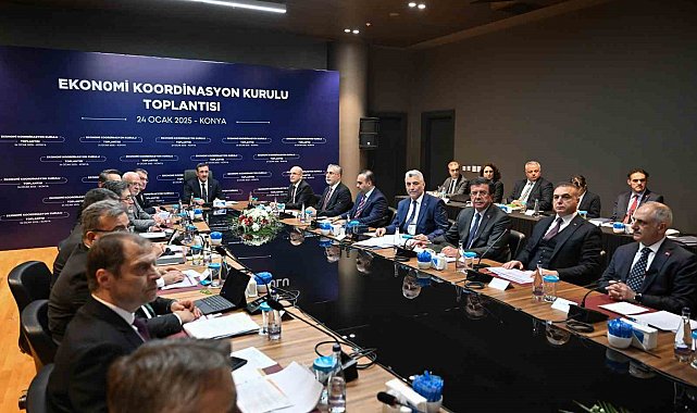EKK: "2025 yılında da enflasyonla mücadele başta olmak üzere kazanımlarımızı daha ileriye taşıyacak adımları atmaya devam edeceğiz"