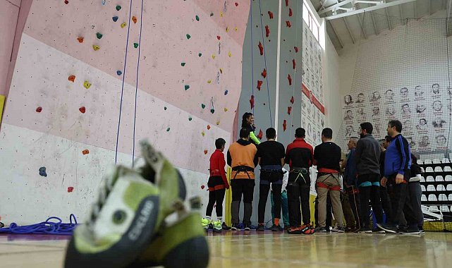 Elazığ tarihinde bir ilk: Türkiye'nin dört bir yanından sporcular Elazığ'da buluştu