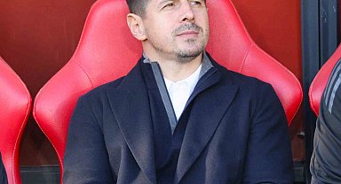 Emre Belözoğlu: "Oyuncularımın motivasyonunu yükseltmeliyim"