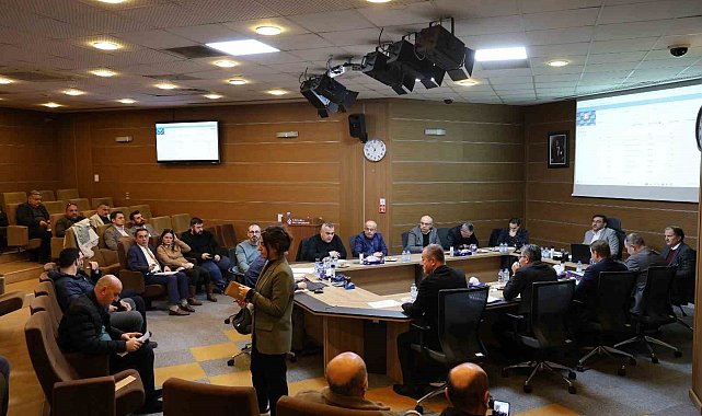 Encümen'de balık satış yerleri için ihale düzenlendi