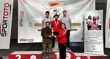 Erzincanlı atıcılık sporcuları hedefi 12'den vurdu