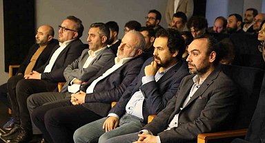 Esenler Medya Akademisi'nde mezuniyet heyecanı