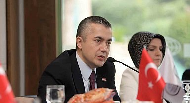 Esenyurt Belediyesi Başkan vekili Can Aksoy, muhtarlarla buluştu