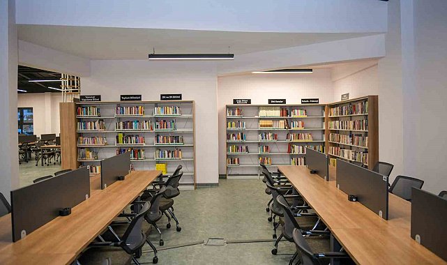 Esenyurt'ta Cemil Meriç Kütüphanesi kitapseverlerle buluşuyor