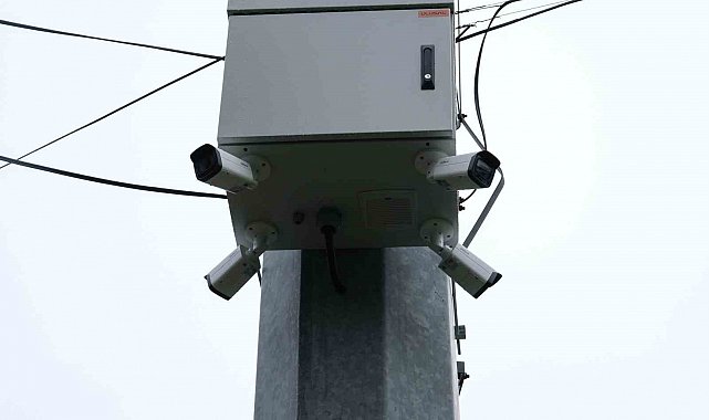 Esenyurt'ta parklar artık daha güvenli