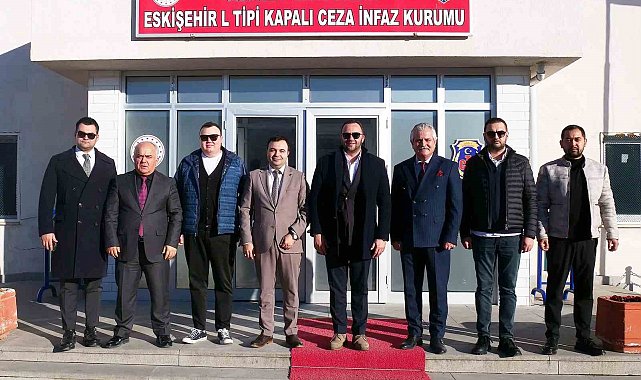 Eskişehirspor'dan, L Tipi Kapalı Ceza İnfaz Kurumu'na ziyaret