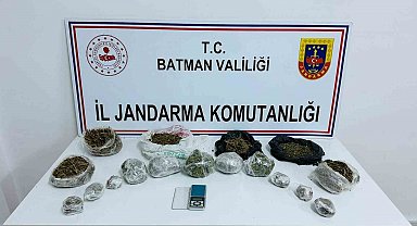 Evini uyuşturucu ticarethanesine çeviren şahıs tutuklandı