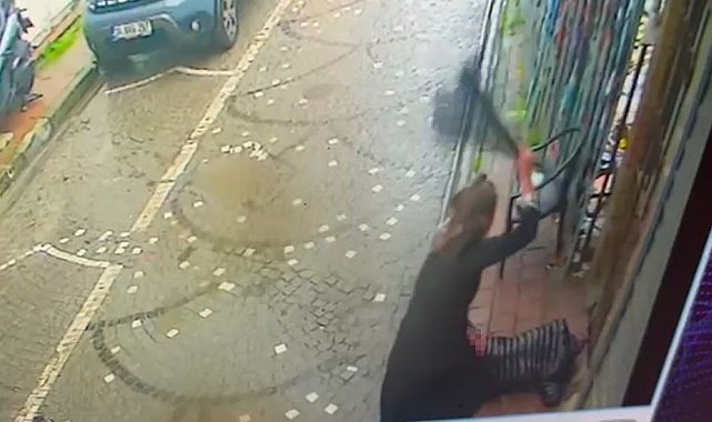 Fatih'te işletmeci ile seyyar satıcı arasındaki cinayetinin yeni görüntüleri ortaya çıktı