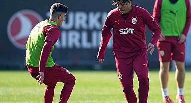 Galatasaray, Ajax maçı hazırlıklarına başladı
