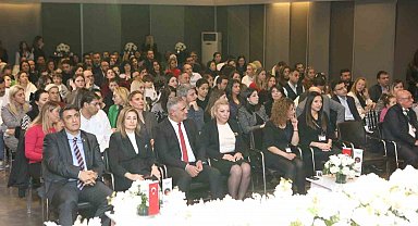 Gaziantep Kolej Vakfı'nda kayıt izdihamı