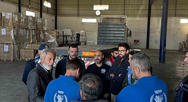 Gazze'ye ateşkesin dördüncü gününde 808 insani yardım tırı girdi