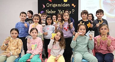 Gebzeli anne ve çocuklar origami atölyesine katıldı