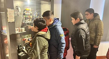Gebzeli çocuklar oyuncak müzesinde