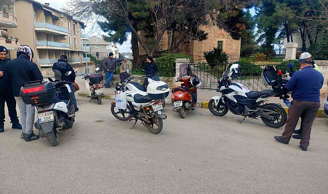 Gelibolu'da motosiklet ve araç denetimlerinde 793 bin TL ceza kesildi