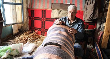 Gelişen teknolojiye direnerek palancılık mesleğini yaşatıyor