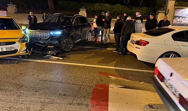 Gemlik TSO Başkanı alkollü kullandığı Togg makam aracıyla kaza yaptı