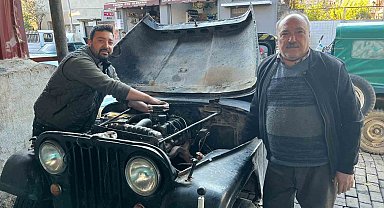 Genç usta eski cipleri modernleştiriyor