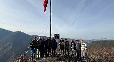 Giresun'da Şehit Ahmet Köroğlu için bayrak değişimi