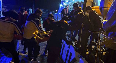 Gökçeada'da rahatsızlanan vatandaşın tıbbi tahliyesi Sahil Güvenlik ekiplerince gerçekleştirildi