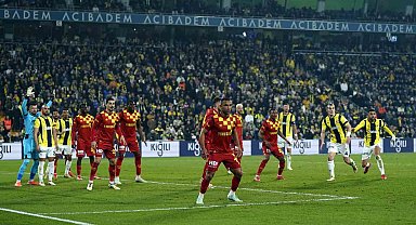 Göztepe, skoru korumakta zorlanıyor