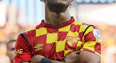 Göztepe'de Romulo'dan sonra Juan da parlıyor