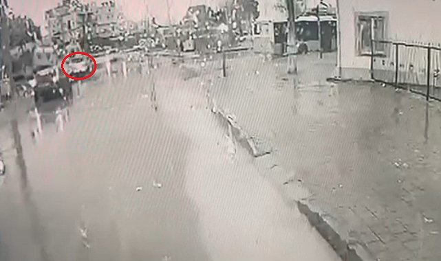 Gübre yüklü kamyonun genç kadını ölüme 'sürüklediği' kaza kamerada