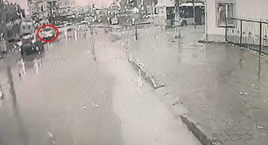 Gübre yüklü kamyonun genç kadını ölüme 'sürüklediği' kaza kamerada