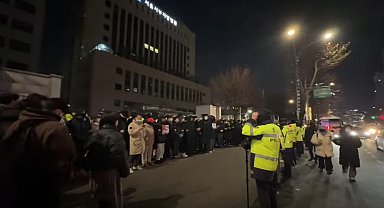 Güney Kore mahkemesinden Yoon'un tutukluluğuna devam kararı