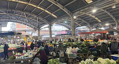 Halk pazarında alım gücü düştü