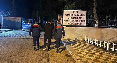 Hapis cezasıyla aranan şahıs uyuşturucu maddeler ile yakalandı