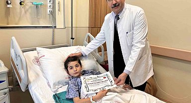 Hastaneden minik hastalarına 'cesaret' belgesi