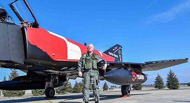 Hava Kuvvetleri Komutanı Orgeneral Kadıoğlu, 1'inci Ana Jet Üs Komutanlığını ziyaret etti