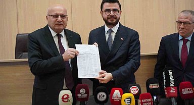 Hüseyin Okandan mazbatasını aldı