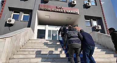 Iğdır'da göçmen kaçakçılığı operasyonu: 4 düzensiz göçmen yakalandı, 2 şüpheli tutuklandı