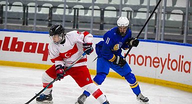 IIHF 20 Yaş Altı Erkekler Dünya Şampiyonası: Türkiye: 9 - Bosna Hersek: 1